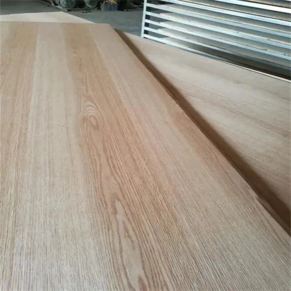 Tablero de bloques de madera de pino